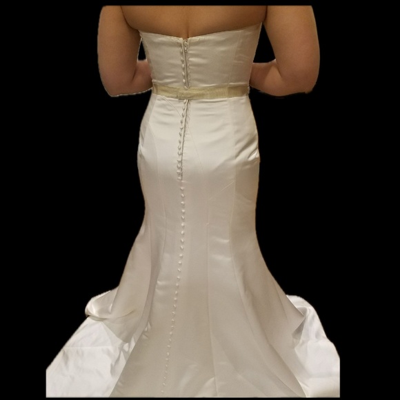 Sottero & Midgley Wedding Dress (Off white) - Picture 3 of 5